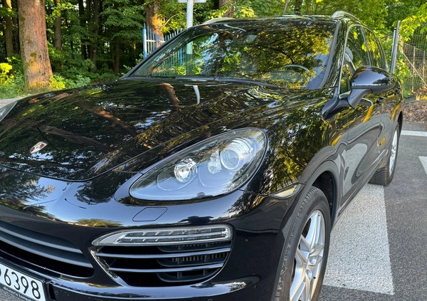 Porsche Cayenne cena 89900 przebieg: 219000, rok produkcji 2012 z Kraków małe 326